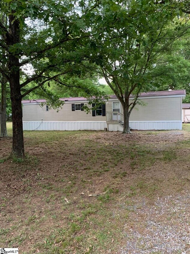 Primary Photo - 85 Westcliff Dr