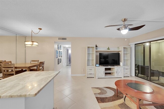 Building Photo - 9369 S Belfort Cir