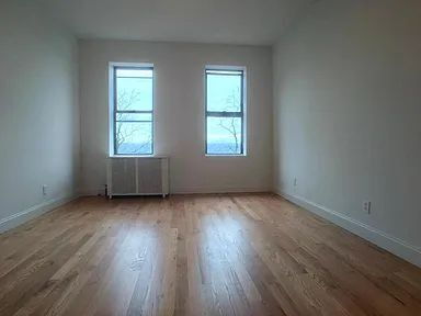 Foto del edificio - "Charming 1-Bedroom Haven on Cabrini Blvd – 600 Sq Ft of Cozy Comfort!"