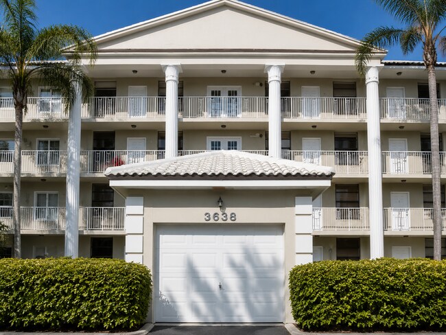 Building Photo - 3636 Whitehall Dr