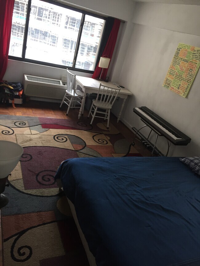 Foto del edificio - 2141 I St NW