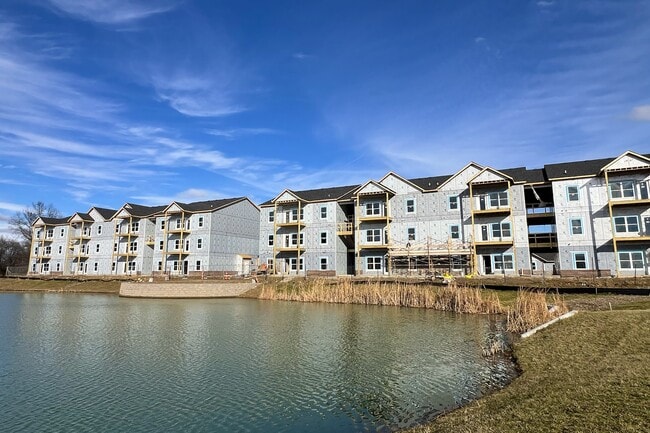 Building Photo - The Meridian on 32