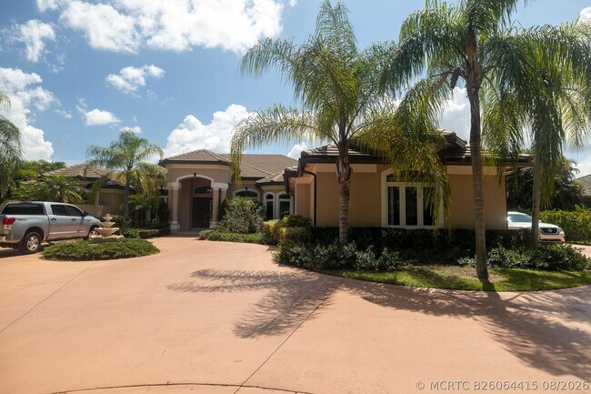 Foto del edificio - 8480 Man O War Rd