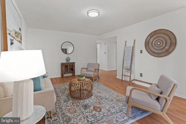 Foto del edificio - 6071 Majors Ln