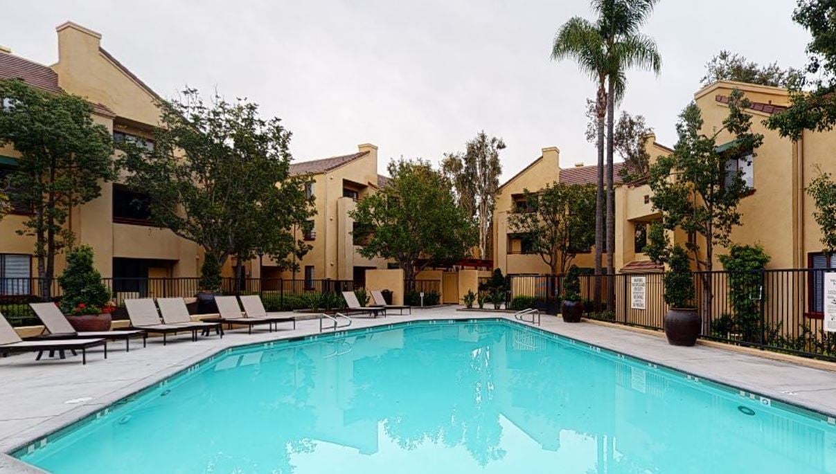 Photo - Stanford Court Apartments