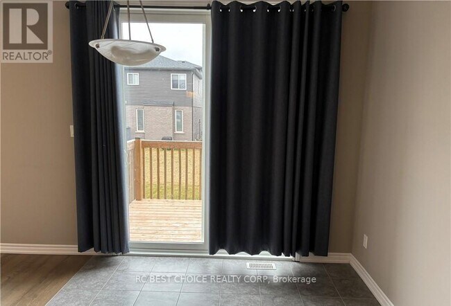 Photo du bâtiment - 8088 Citation Rd