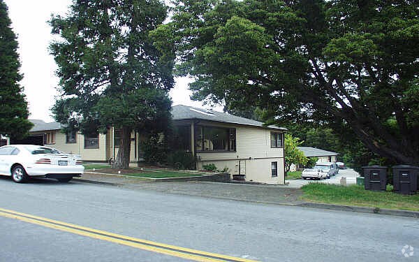 Foto del edificio - 1593-1609 E St