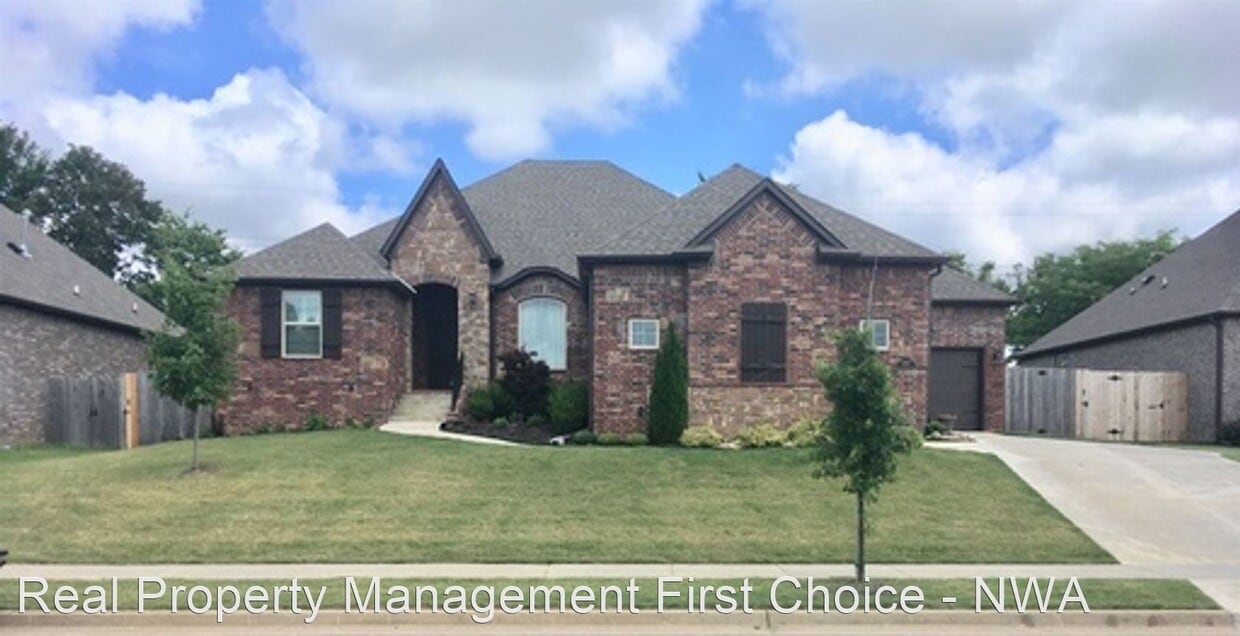 Primary Photo - 3 br, 2 bath House - 5607 SW Gunstock Road