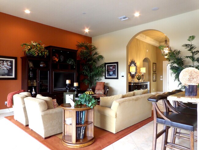 Building Photo - 9885 SW Torriente Ln