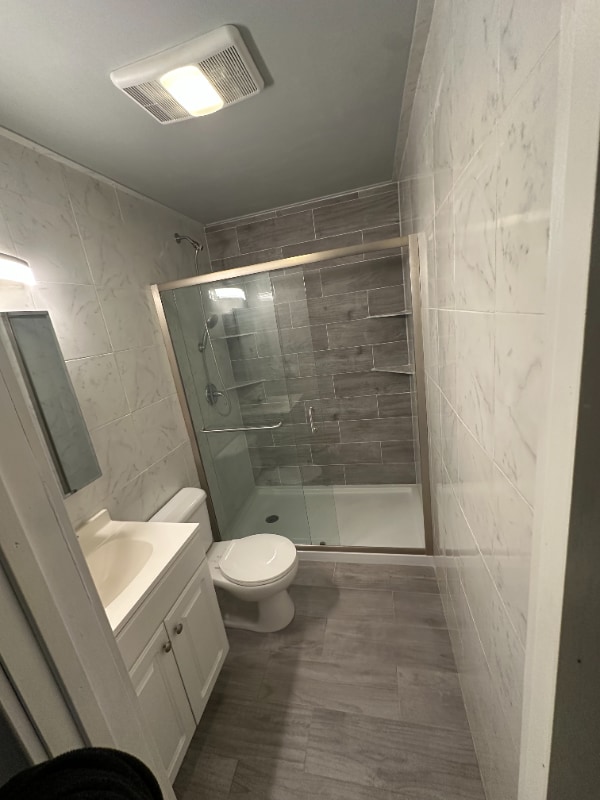 Building Photo - 411 McGuigan Pl