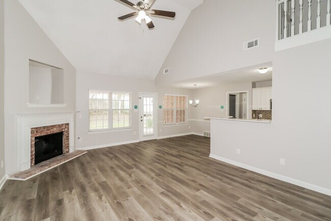 Building Photo - 205 Magnolia Garden Ln