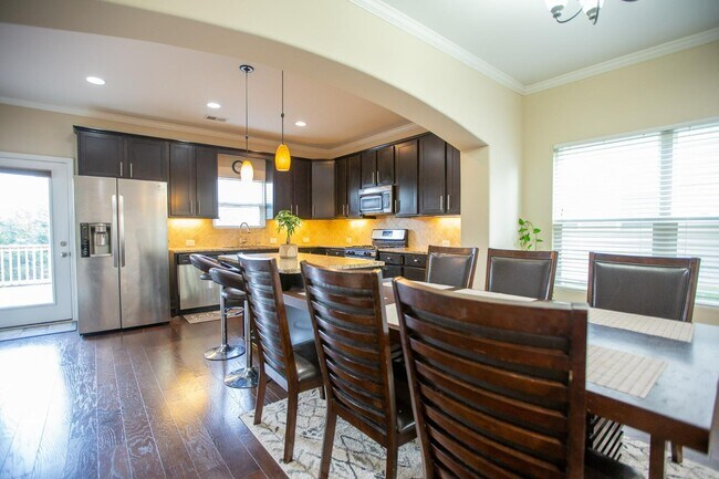 Foto del edificio - 336 Dunnwood Loop
