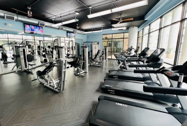 Building Photo - Elan Med Center