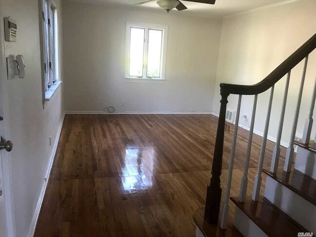 Foto del edificio - 157 Lee Ave