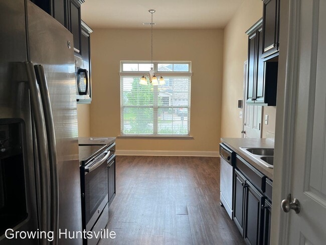 Building Photo - 3 br, 2 bath House - 142 Harold Murphy Dr