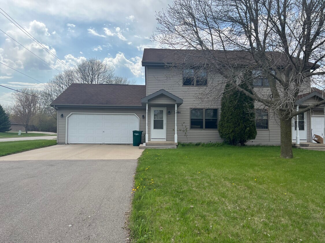 Foto principal - 3401 N Gillett St