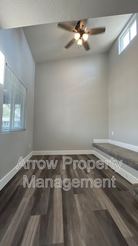 Foto del edificio - 877 N 26th St