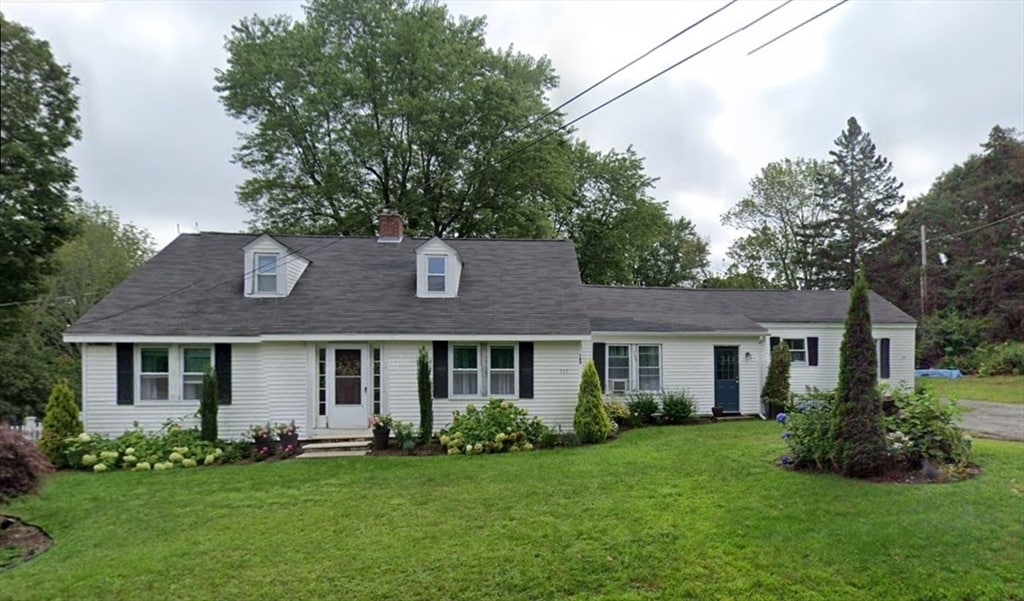 179 Newell Rd Unit 1, Holden, MA 01520 Room for Rent in Holden, MA