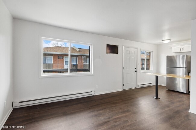 Foto del edificio - 720 S Nelson Ave