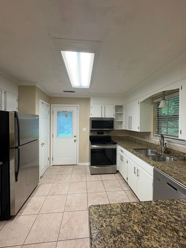 Photo - 3 Bedroom 2.5 Bath House