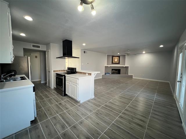 Foto del edificio - 1911 Primrose Ln