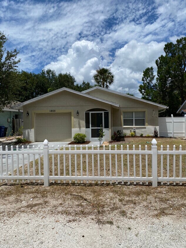 1865 Rita St, Sarasota, FL 34231 House Rental in Sarasota, FL