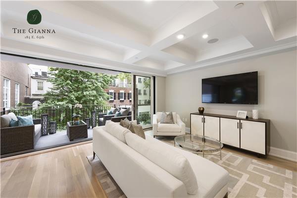 Building Photo - 184 E 64th St