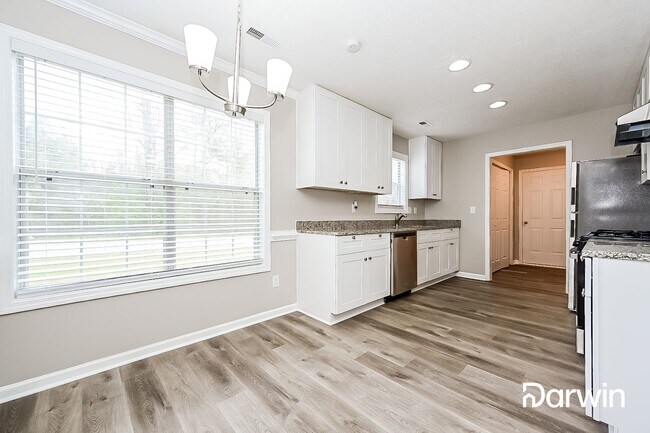 Building Photo - 1828 Bridgeport Ln