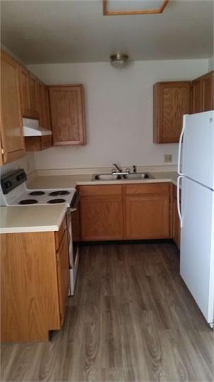 Building Photo - 213 Mapfel St