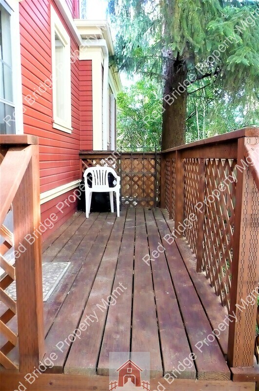 Foto del edificio - 1327 SE Nehalem St