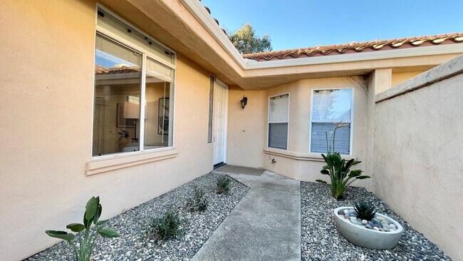 Building Photo - Single-Level, Updated Country Club Villas ...