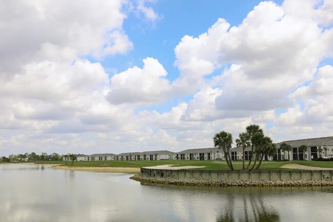 Foto del edificio - 15940 Grassland Ln