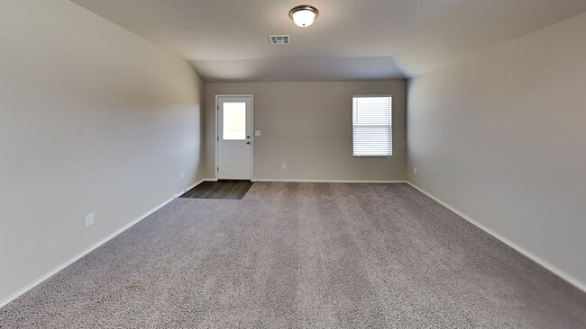 Foto del edificio - Very Nice 4 bedroom 2 bath home in Yukon schools