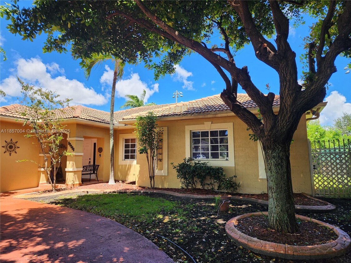 Primary Photo - 16441 NW 89th Ct