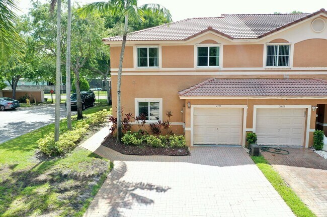 Building Photo - 2470 NW 99th Way