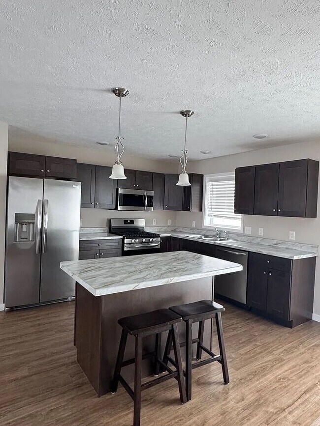 Foto del edificio - Available Now! Beautiful Traverse City Home for Rent! $3,100/Month