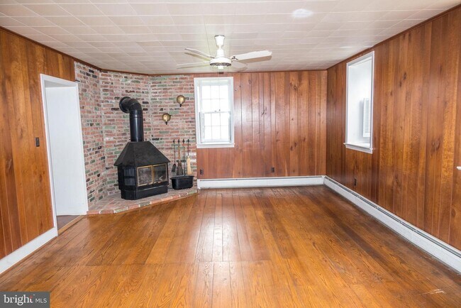 Building Photo - 12633 Molly Pitcher Hwy