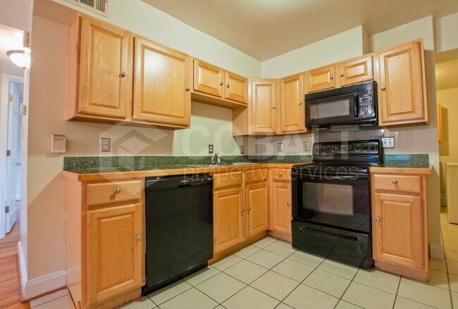 Foto del edificio - 2021 Fowler St NE