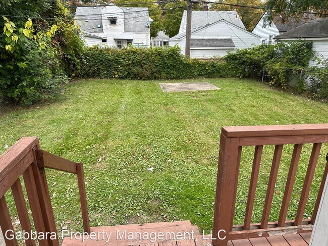 Building Photo - 2 br, 1 bath House - 7239 Theut