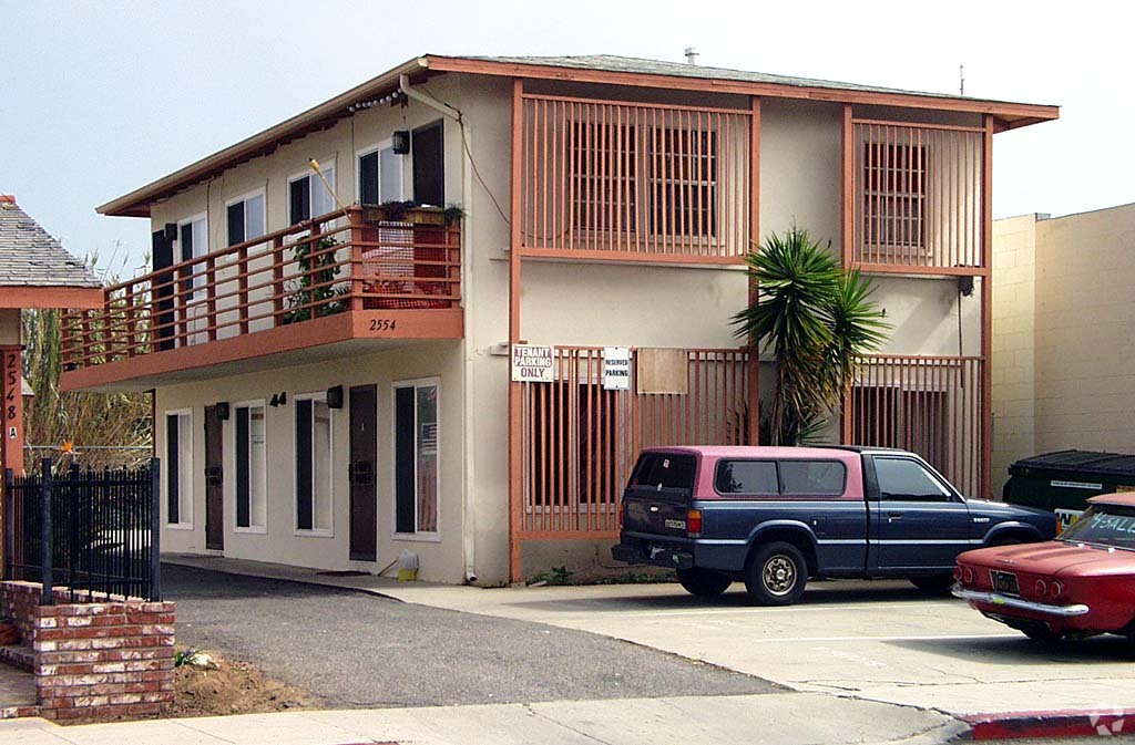 Alternate Building View - State Street Apartments