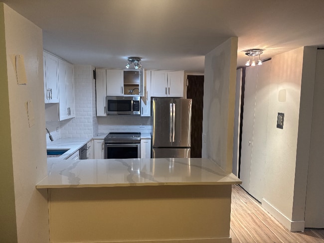 Photo - 1636 N Wells St Apartment