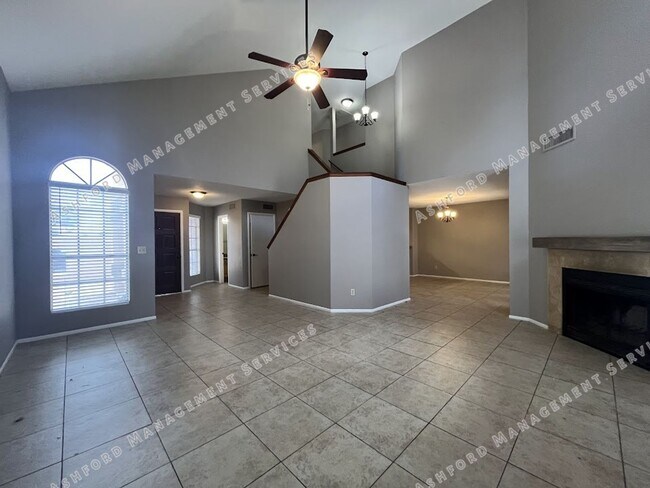 Foto del edificio - Charming 3 Bedroom, 2.5 Bath Home in North...
