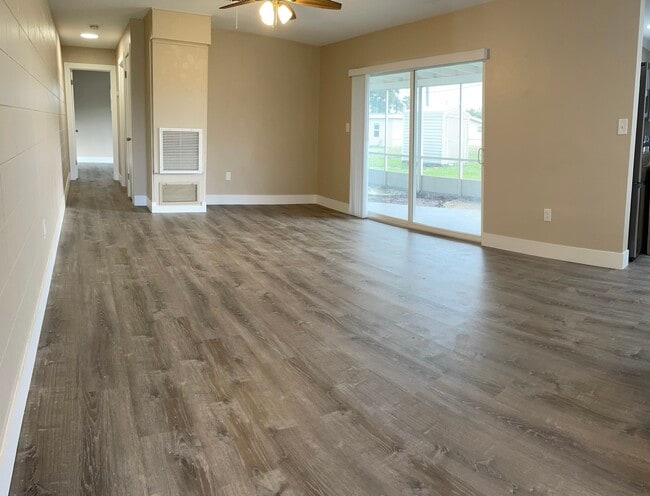 Foto del edificio - Whitman