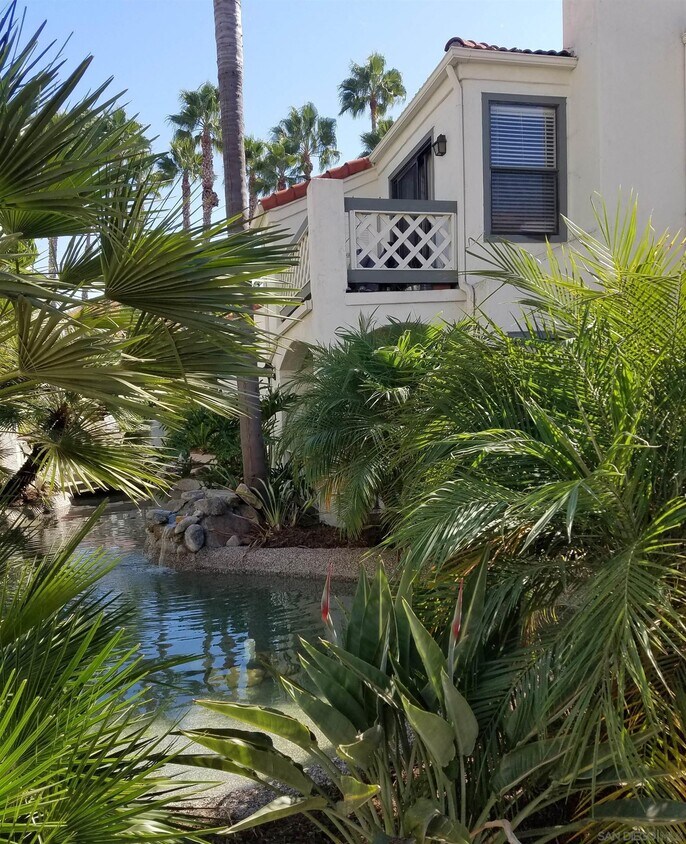 Foto principal - 9414 Twin Trails Dr