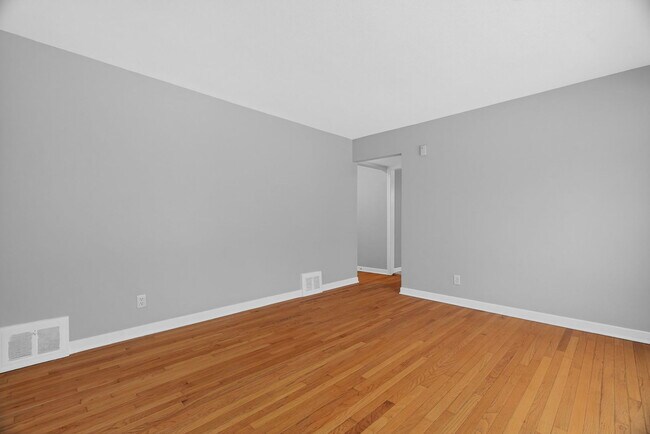 Foto del edificio - 106 164th St