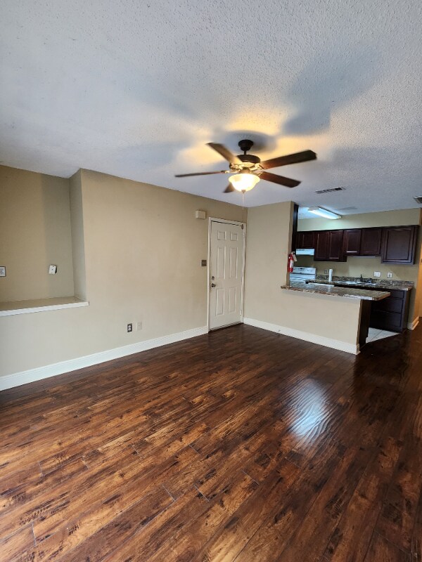 Foto del edificio - 4780 Pontchartrain Dr