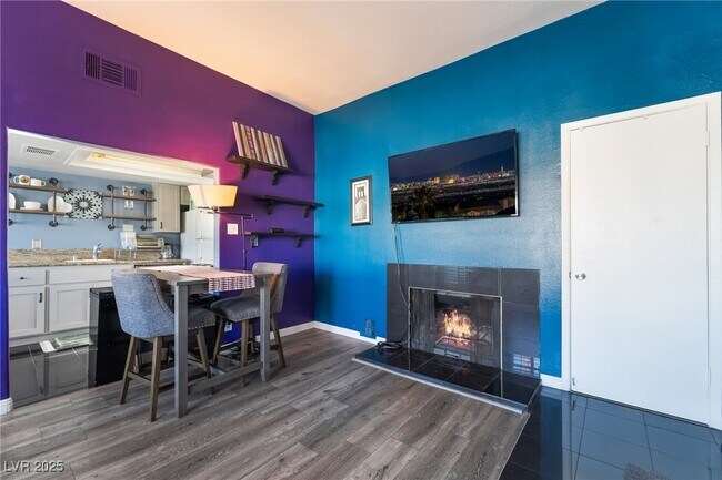 Foto del edificio - 4391 Gannet Cir