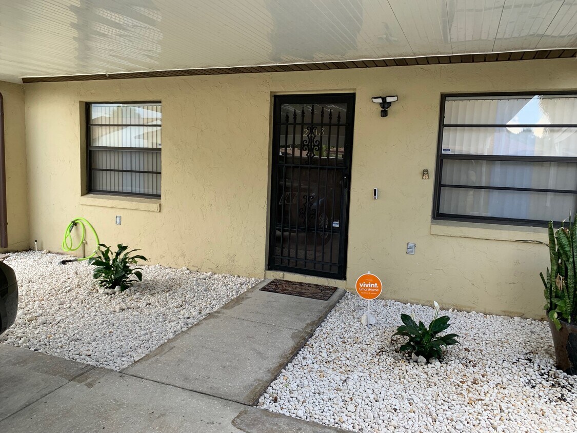 2218 Abbey Rd SW, Winter Haven, FL 33880 House Rental in Winter Haven