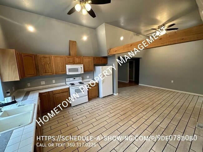 Foto del edificio - 3208 80th Ave SE