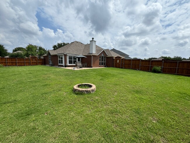 Foto del edificio - 11431 Wovenedge Ct